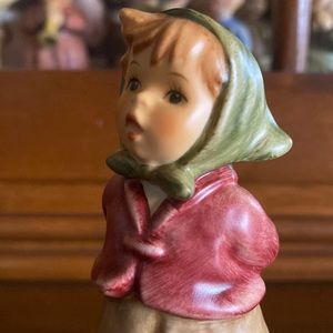 COPY 2 - 💛TM8 ‘Clear As A Bell’ Hummel Goebel #2181